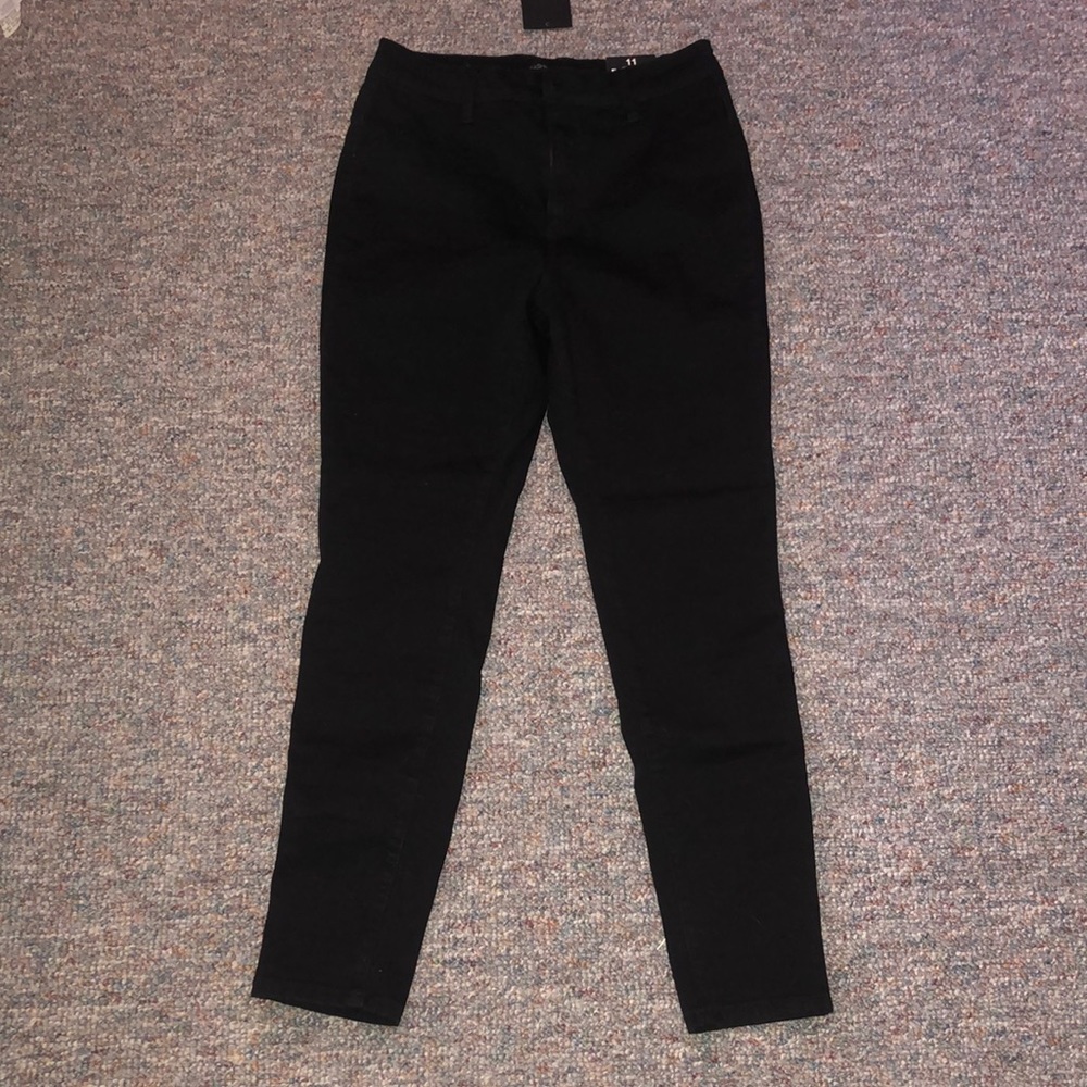 Black Fashion Nova Jeans